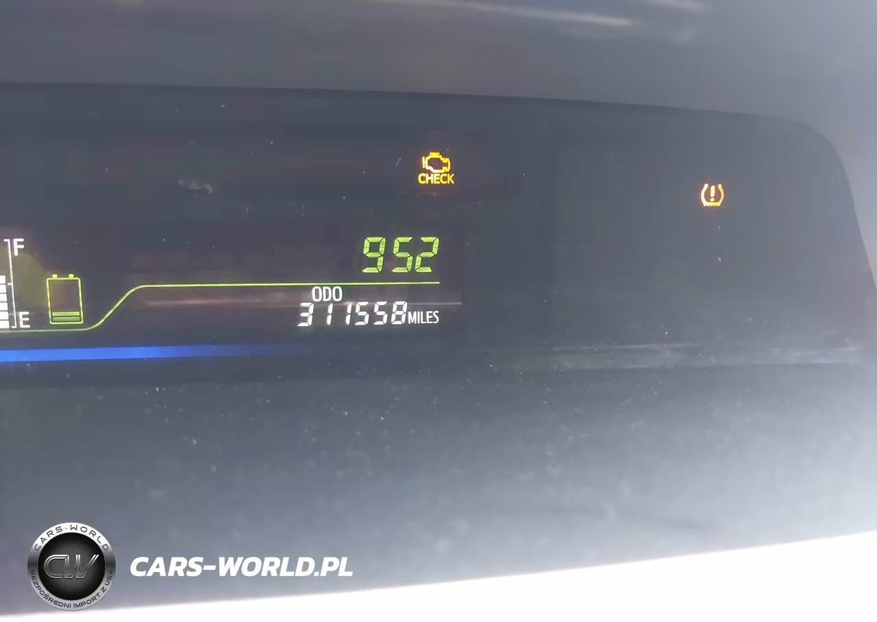 2013 Toyota Prius V Five VIN:JTDZN3EUXD3226590 - 7