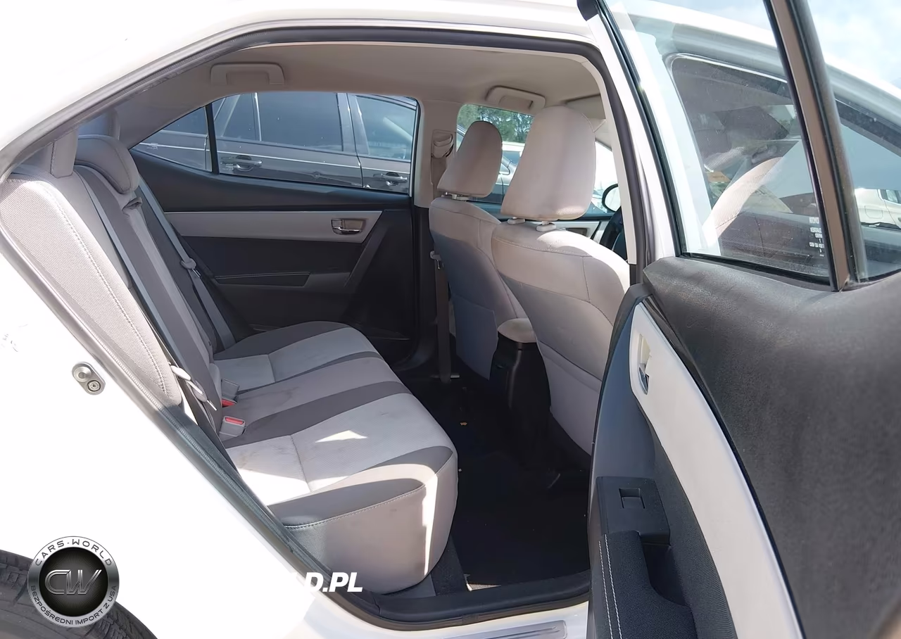 2017 Toyota Corolla Le VIN:5YFBURHE7HP720320 - 8