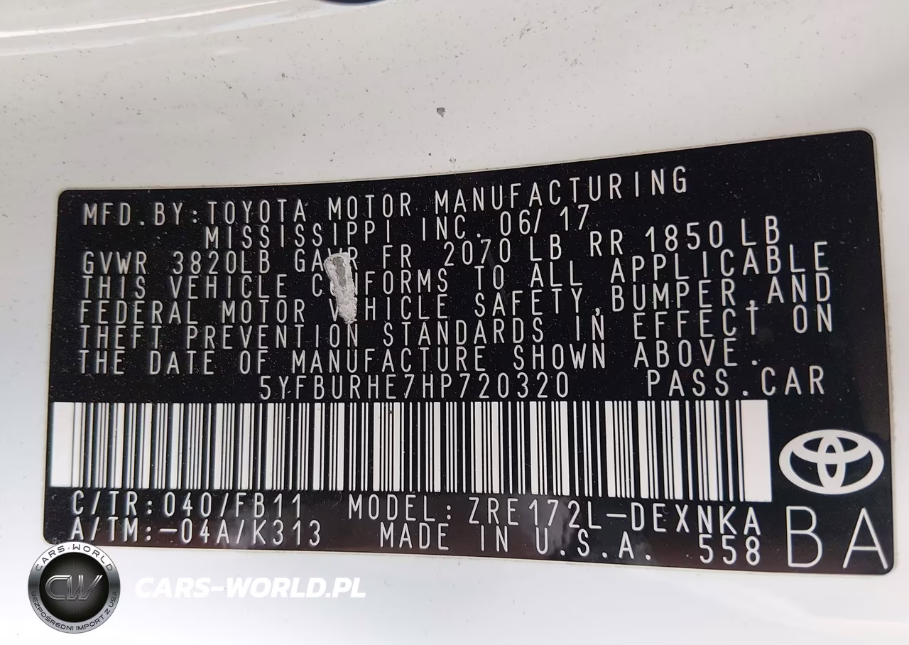 2017 Toyota Corolla Le VIN:5YFBURHE7HP720320 - 9