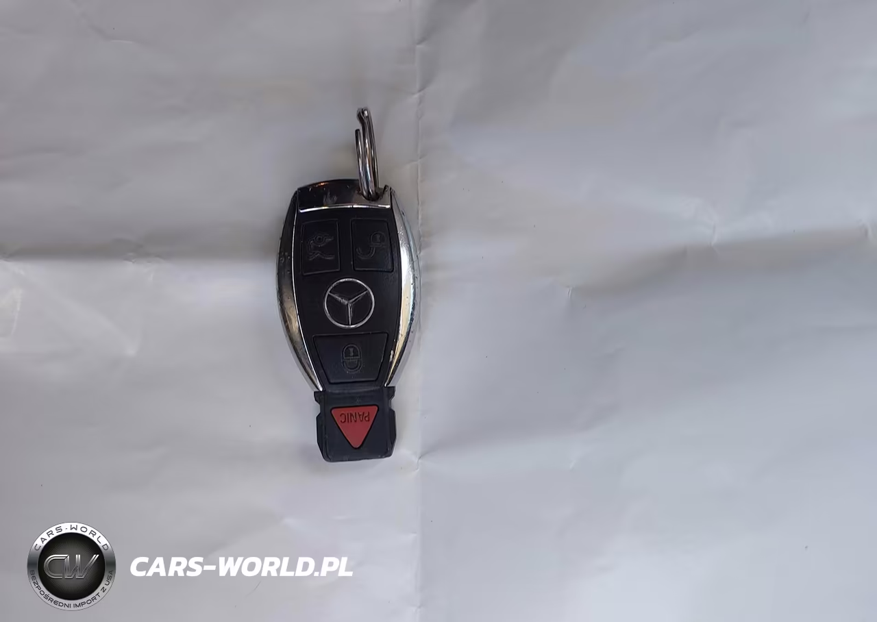 2012 Mercedes-Benz C 300 Luxury 4Matic VIN:WDDGF8BB0CR196778 - 11