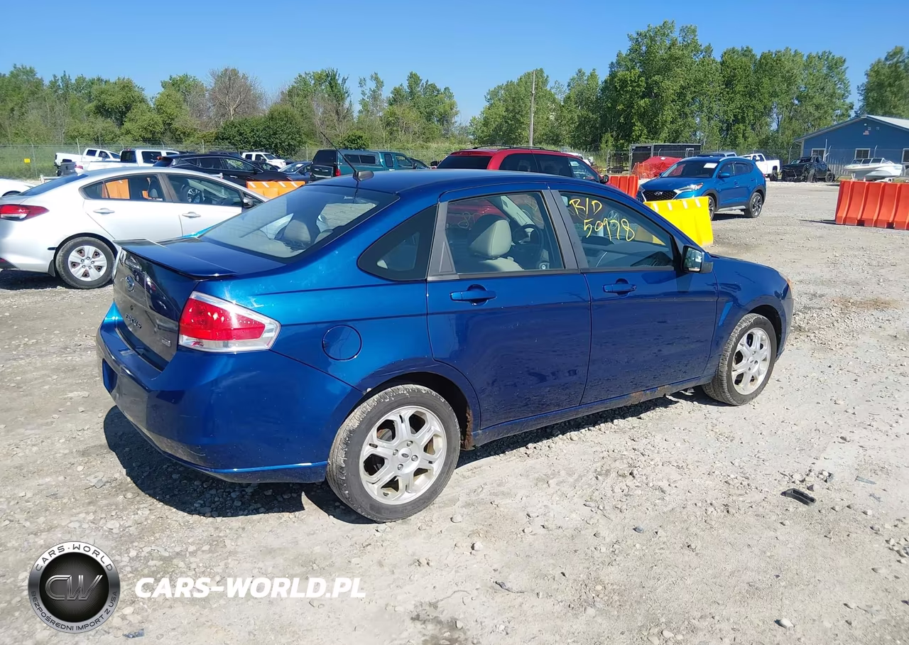 2009 Ford Focus Ses VIN:1FAHP36N29W195912 - 4