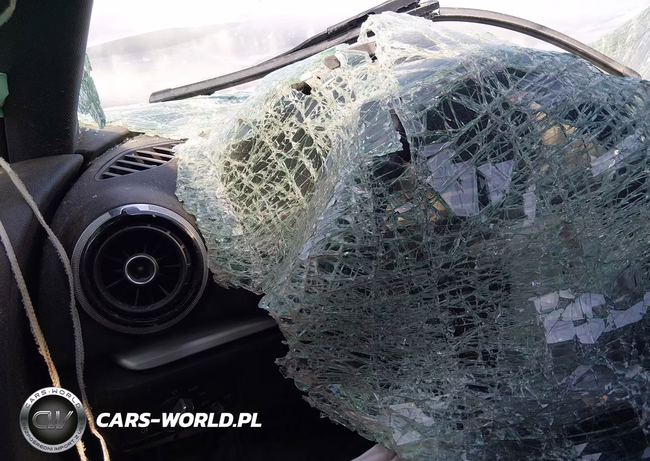 2015 Audi A3 VIN:WAUBFGFF0F1108212 - 7