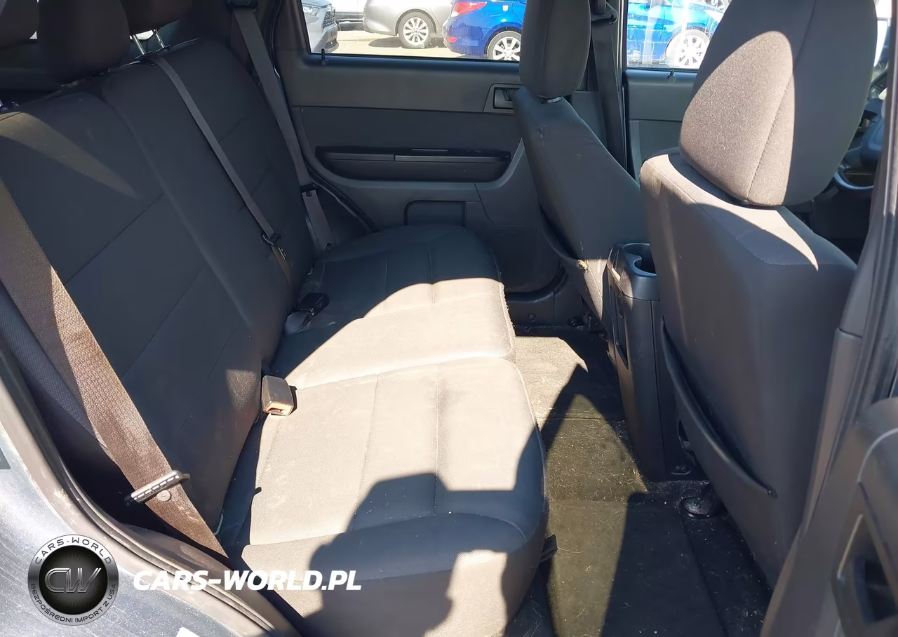 2010 Ford Escape Xlt VIN:1FMCU0D72AKC41214 - 8