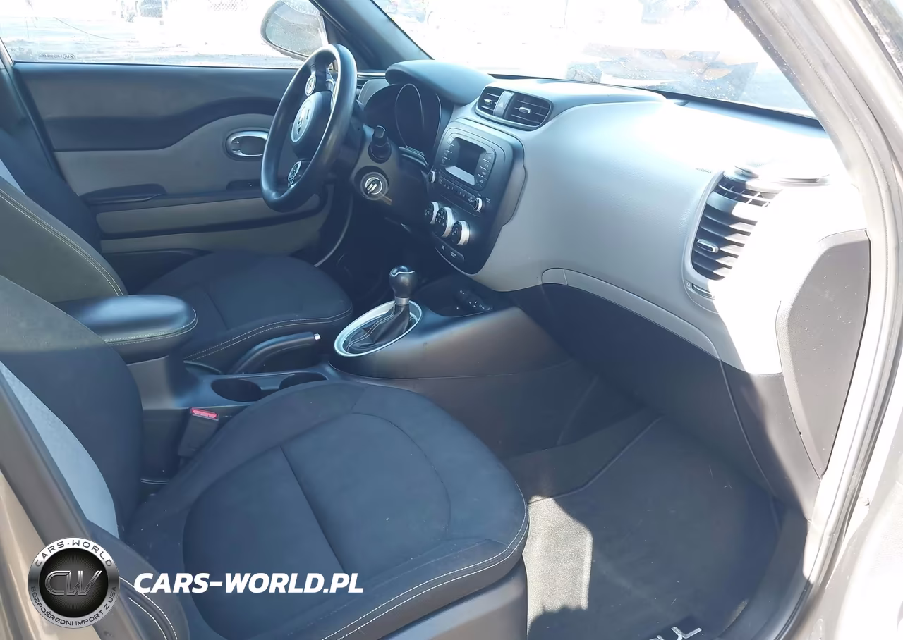 2014 Kia Soul + VIN:KNDJP3A58E7039204 - 5
