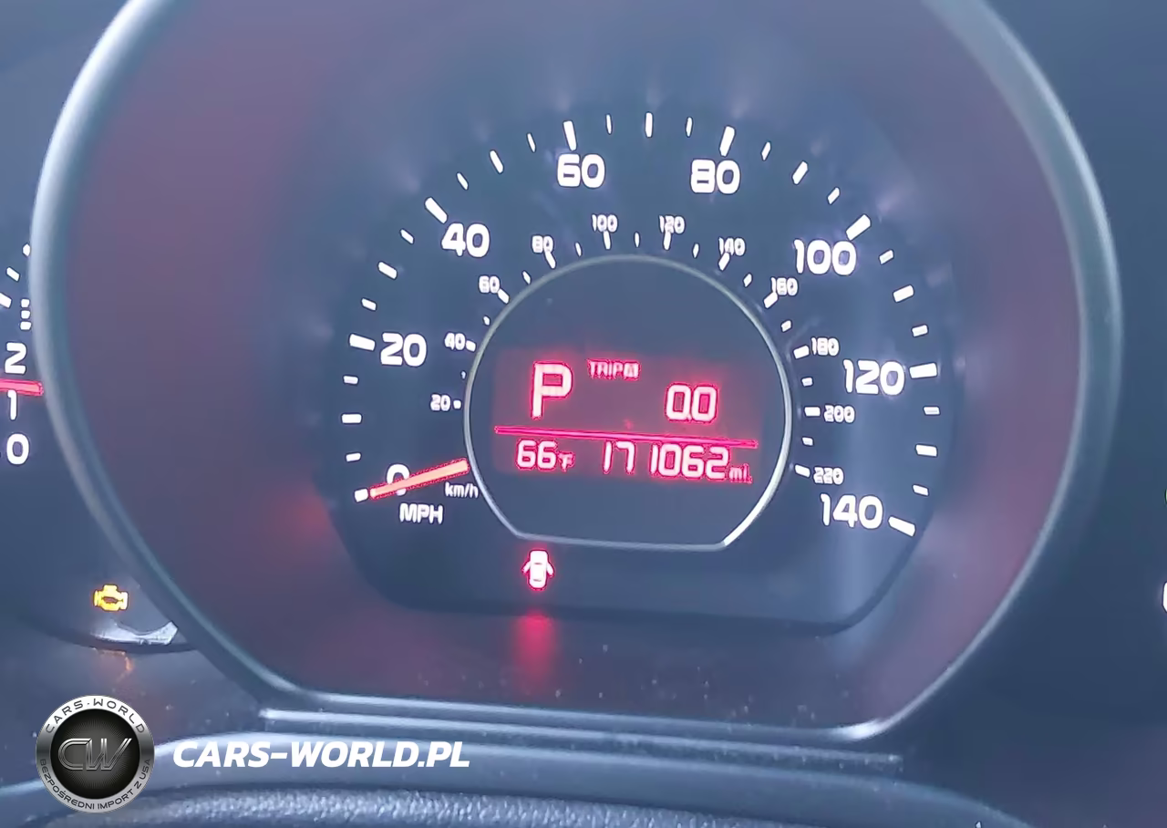 2014 Kia Soul + VIN:KNDJP3A58E7039204 - 7