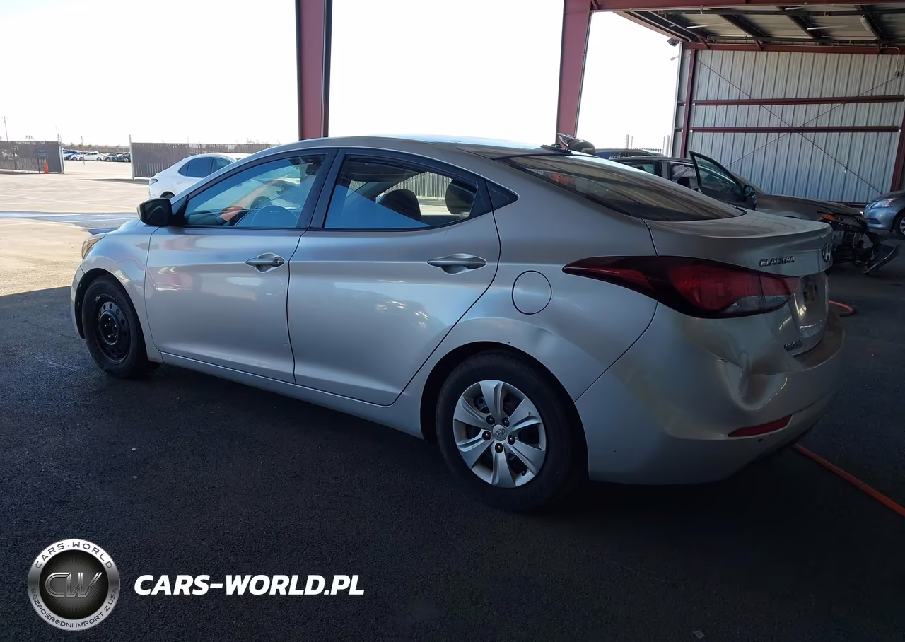 2016 Hyundai Elantra Se VIN:5NPDH4AE4GH665346 - 3