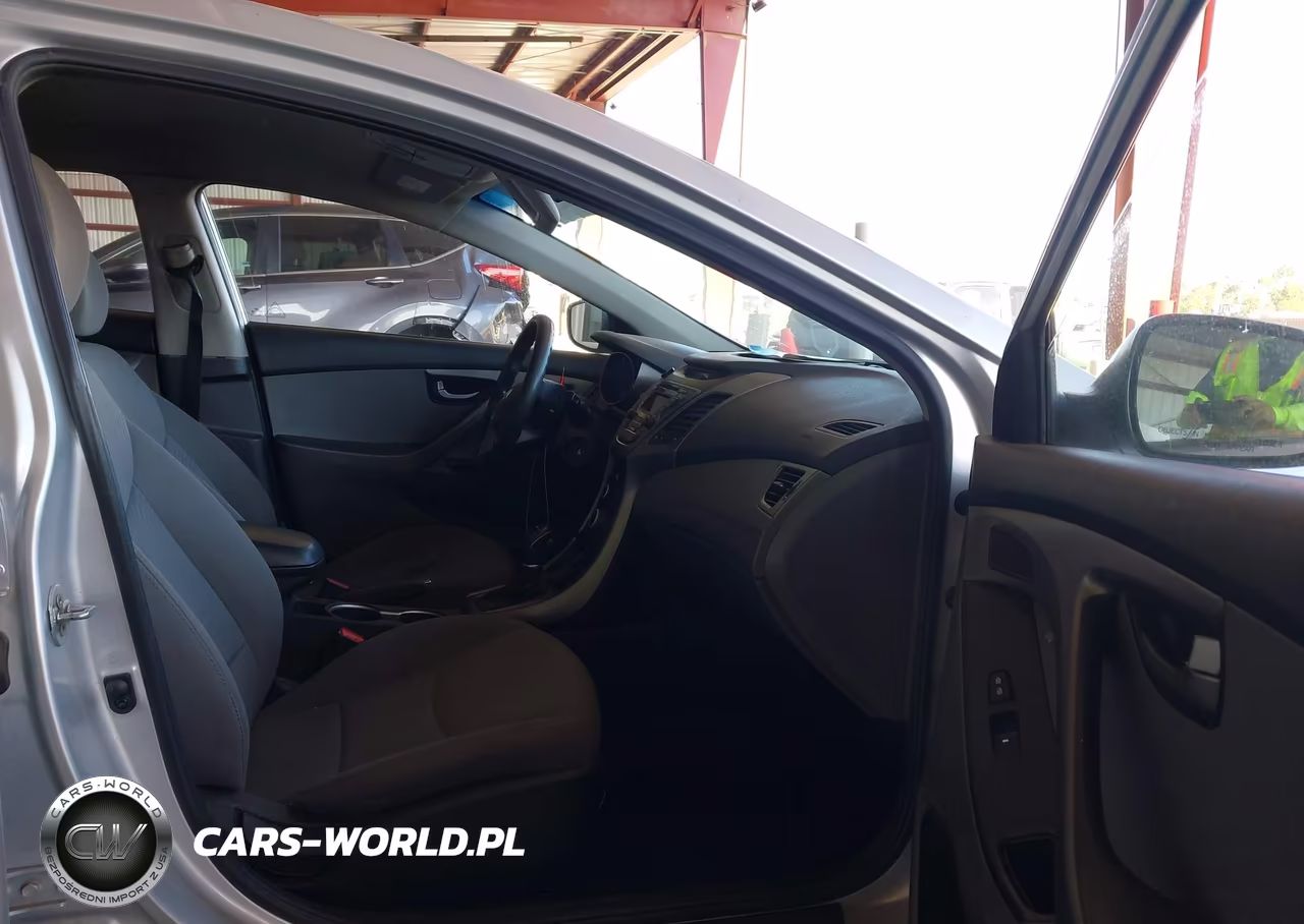 2016 Hyundai Elantra Se VIN:5NPDH4AE4GH665346 - 5