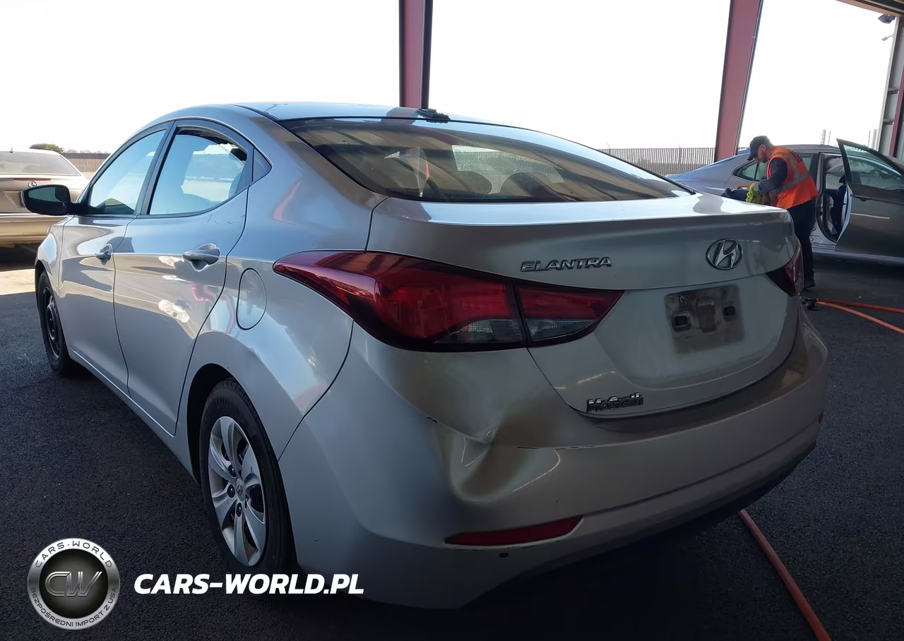 2016 Hyundai Elantra Se VIN:5NPDH4AE4GH665346 - 6