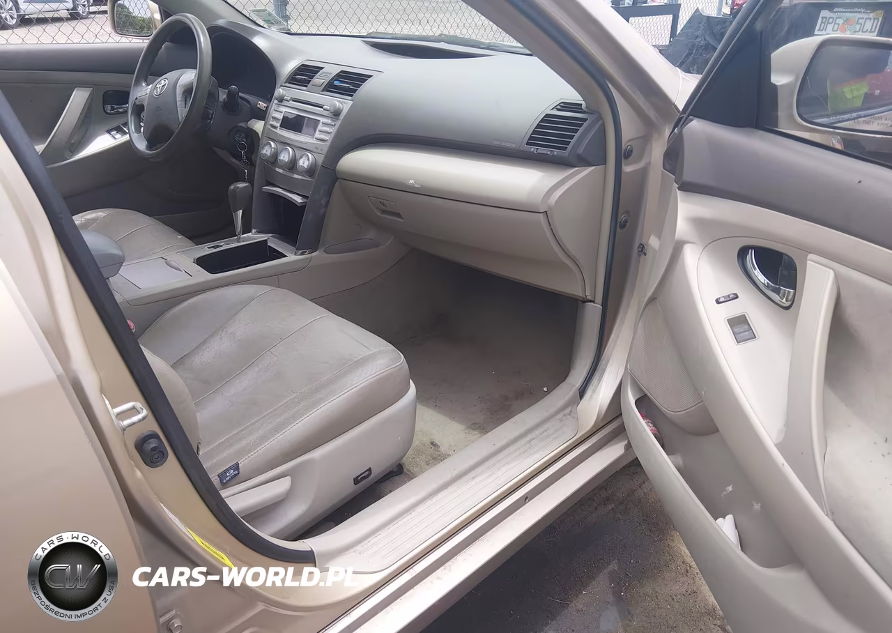 2010 Toyota Camry Le VIN:4T4BF3EK6AR066583 - 5