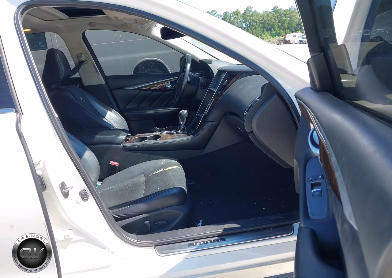 2014 Infiniti Q50 Premium VIN:JN1BV7AP3EM689338 - 5