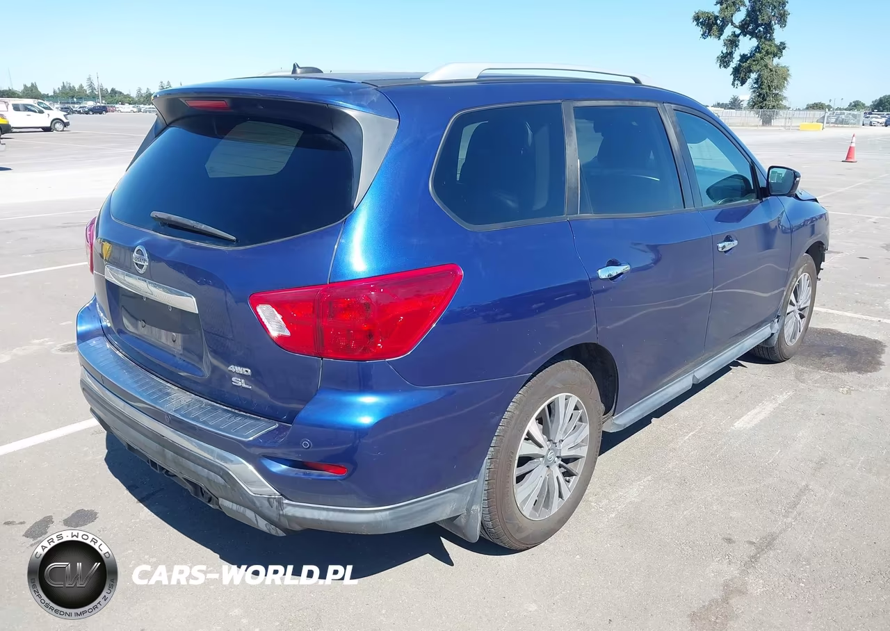 2017 Nissan Pathfinder Sl VIN:5N1DR2MM6HC626058 - 4
