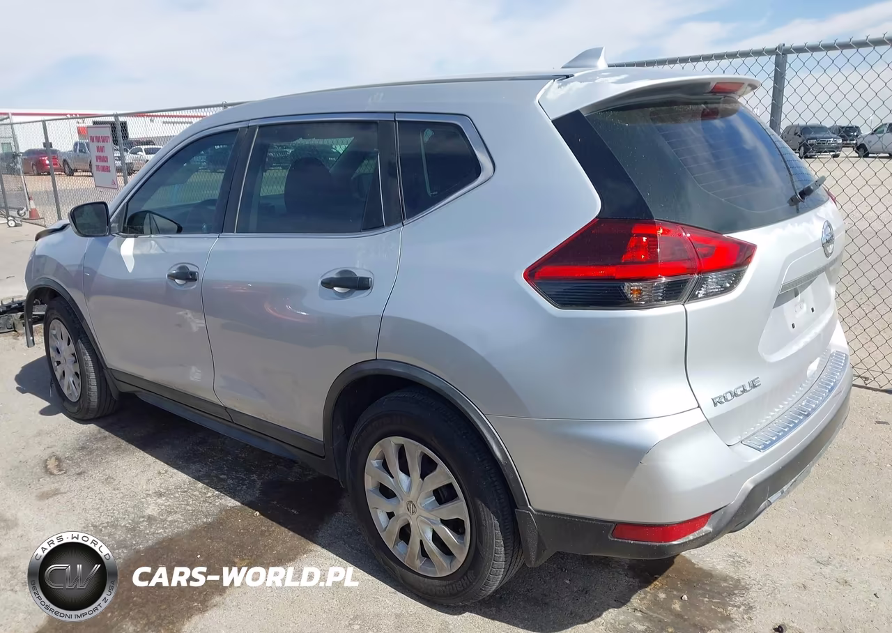 2018 Nissan Rogue S VIN:KNMAT2MT9JP558241 - 14