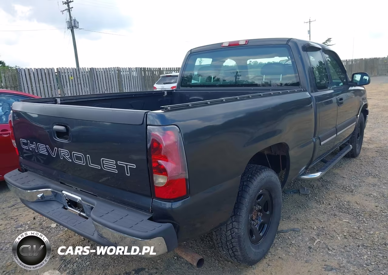 2004 Chevrolet Silverado 1500 VIN:2GCEK19V841138738 - 4