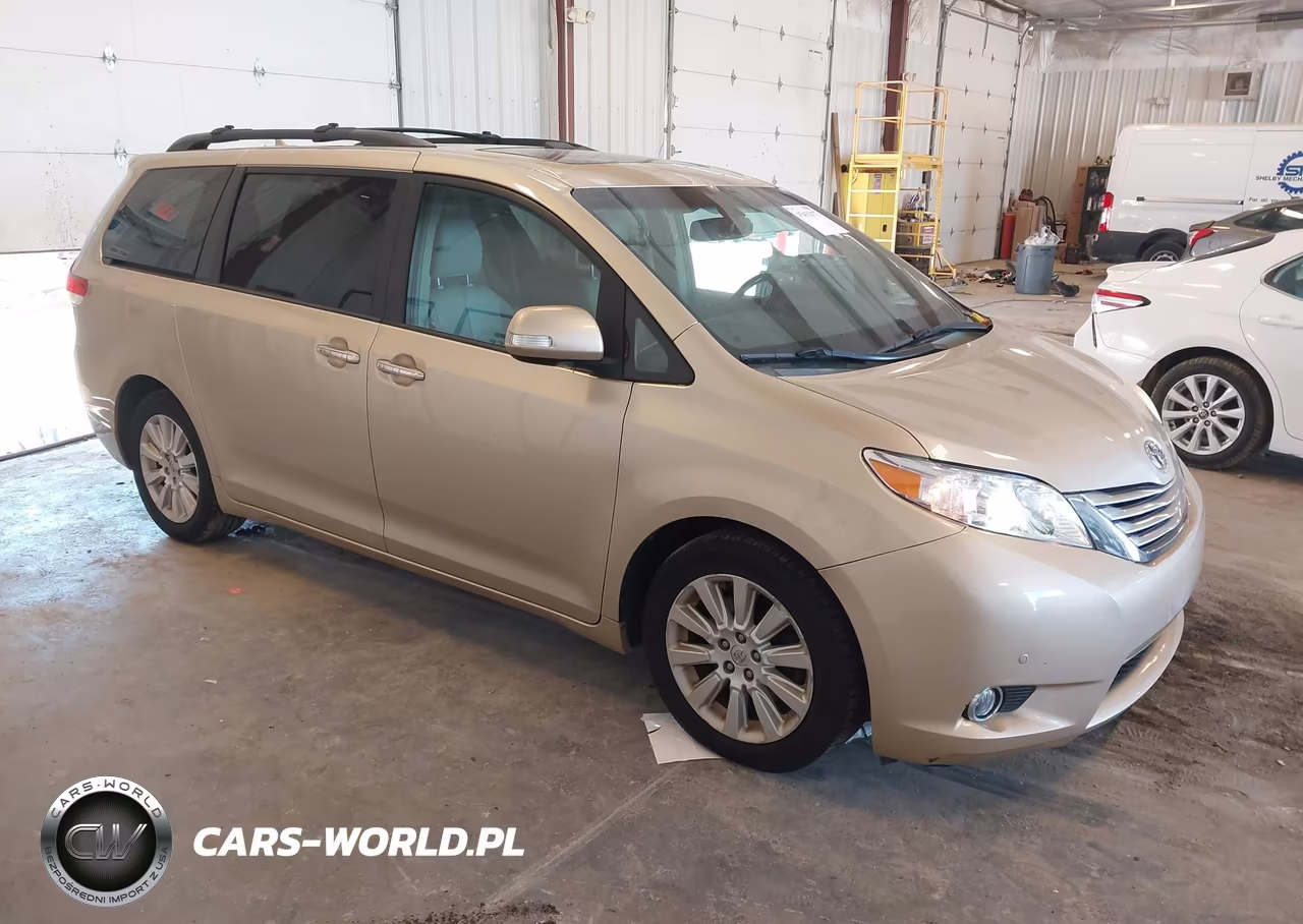 2014 Toyota Sienna Limited 7 Passenger – zdjęcie 1 z 16