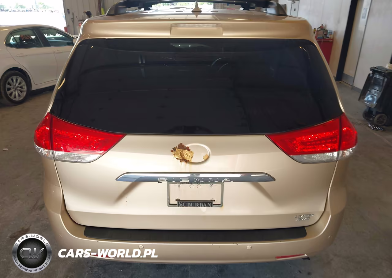 2014 Toyota Sienna Limited 7 Passenger VIN:5TDDK3DC4ES073250 - 16
