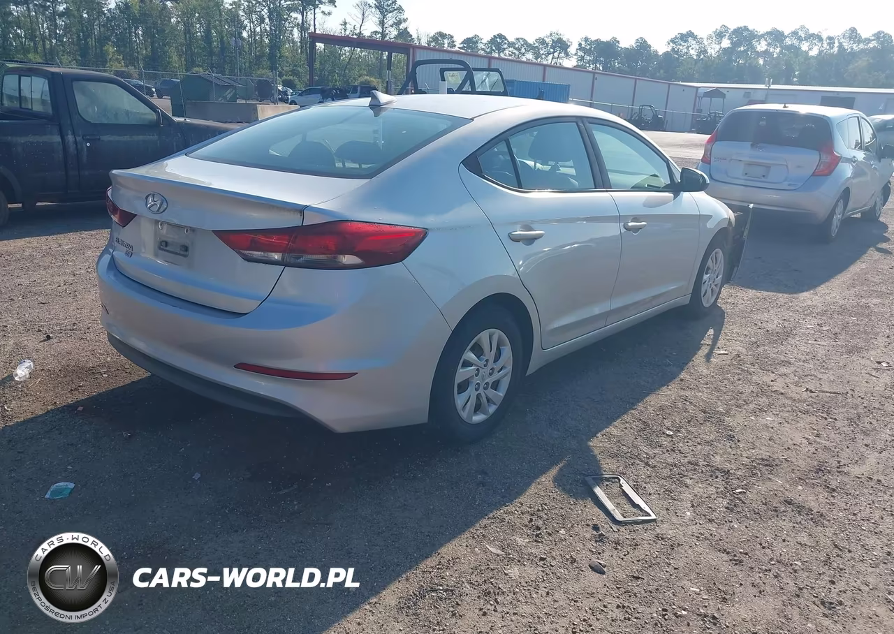 2017 Hyundai Elantra Se VIN:5NPD74LF8HH135181 - 4