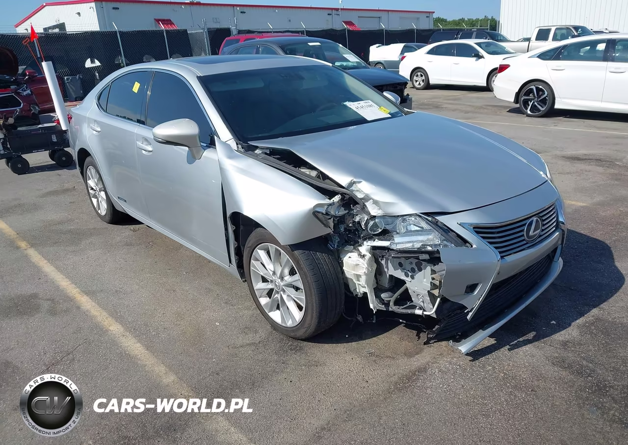 2013 Lexus Es 300H – zdjęcie 1 z 16