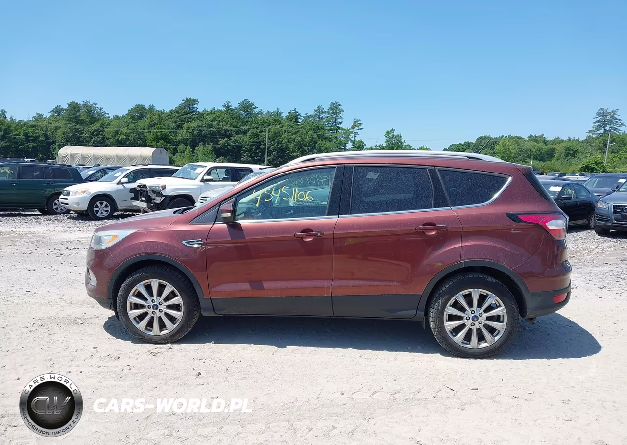 2018 Ford Escape Titanium VIN:1FMCU9J93JUB15880 - 14
