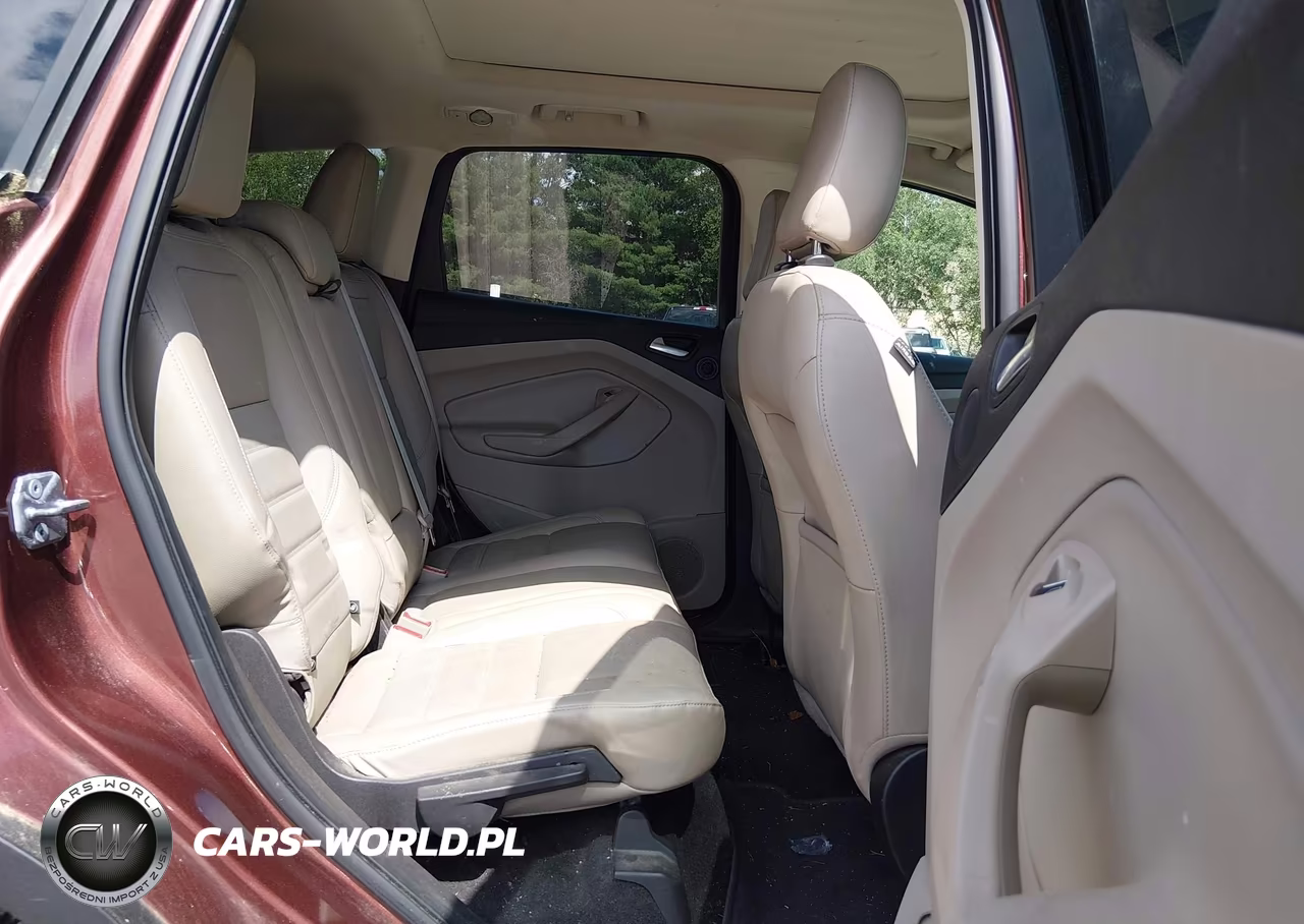 2018 Ford Escape Titanium VIN:1FMCU9J93JUB15880 - 8