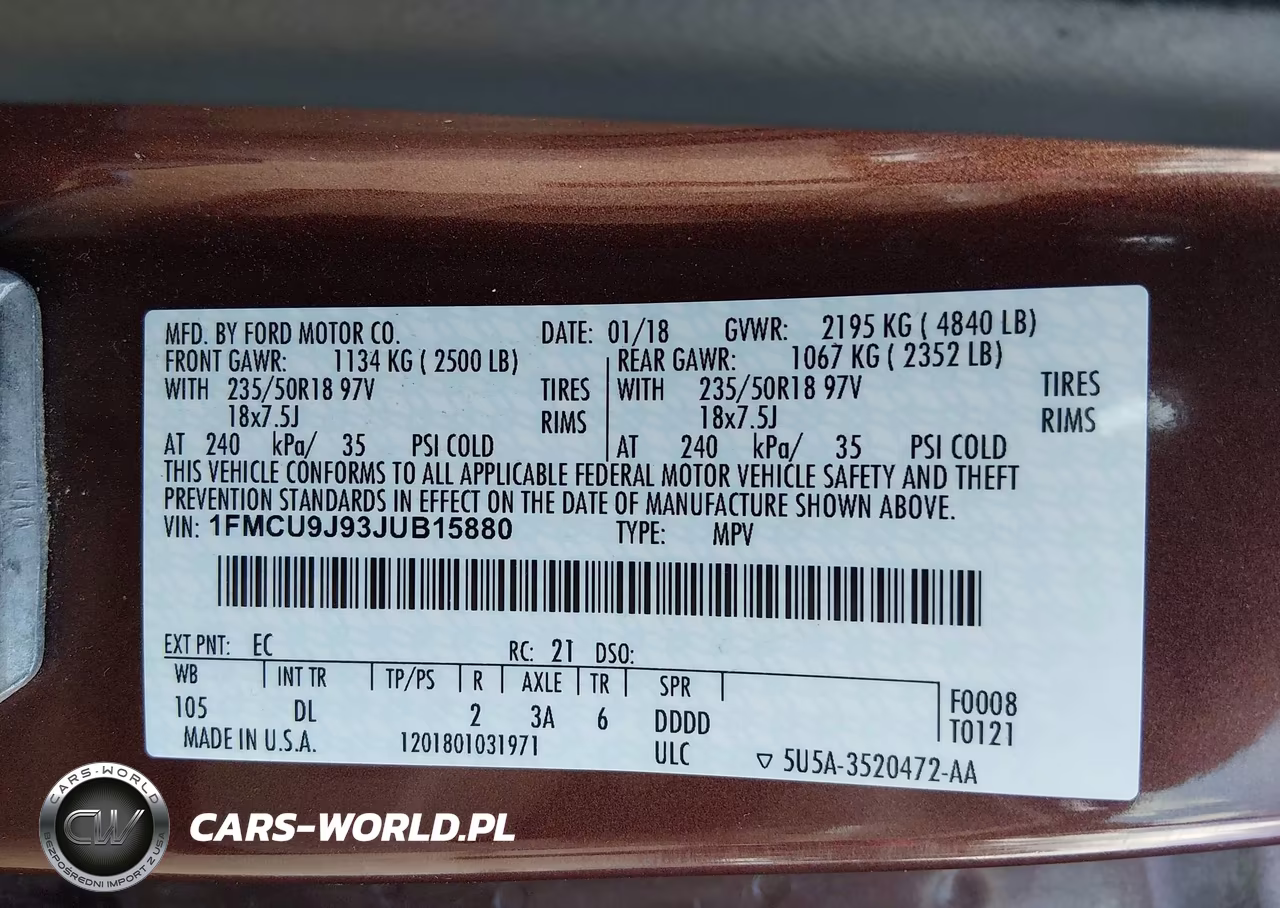 2018 Ford Escape Titanium VIN:1FMCU9J93JUB15880 - 9