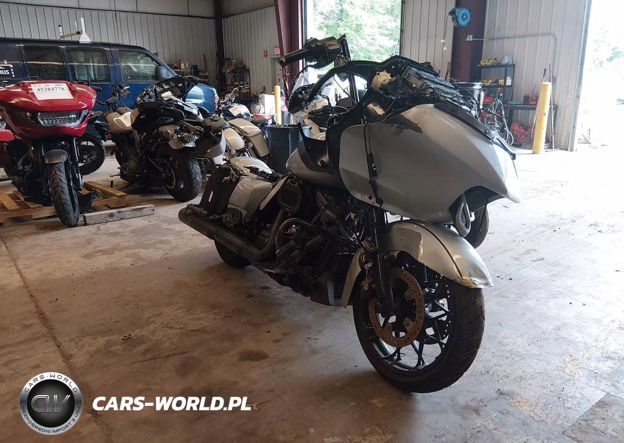 2023 Harley-Davidson Fltrxs – zdjęcie 1 z 17