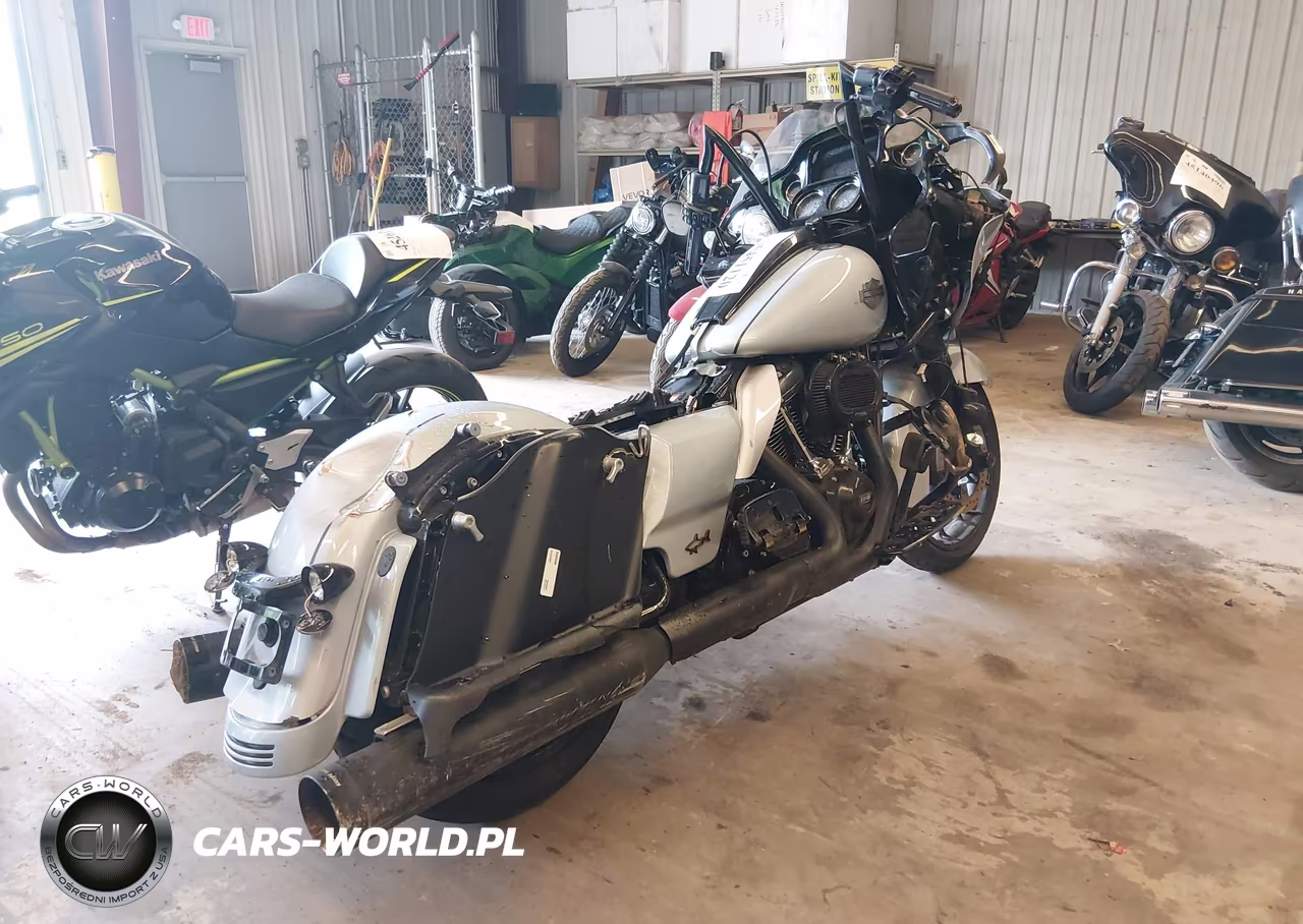 2023 Harley-Davidson Fltrxs VIN:1HD1KTP16PB603997 - 4