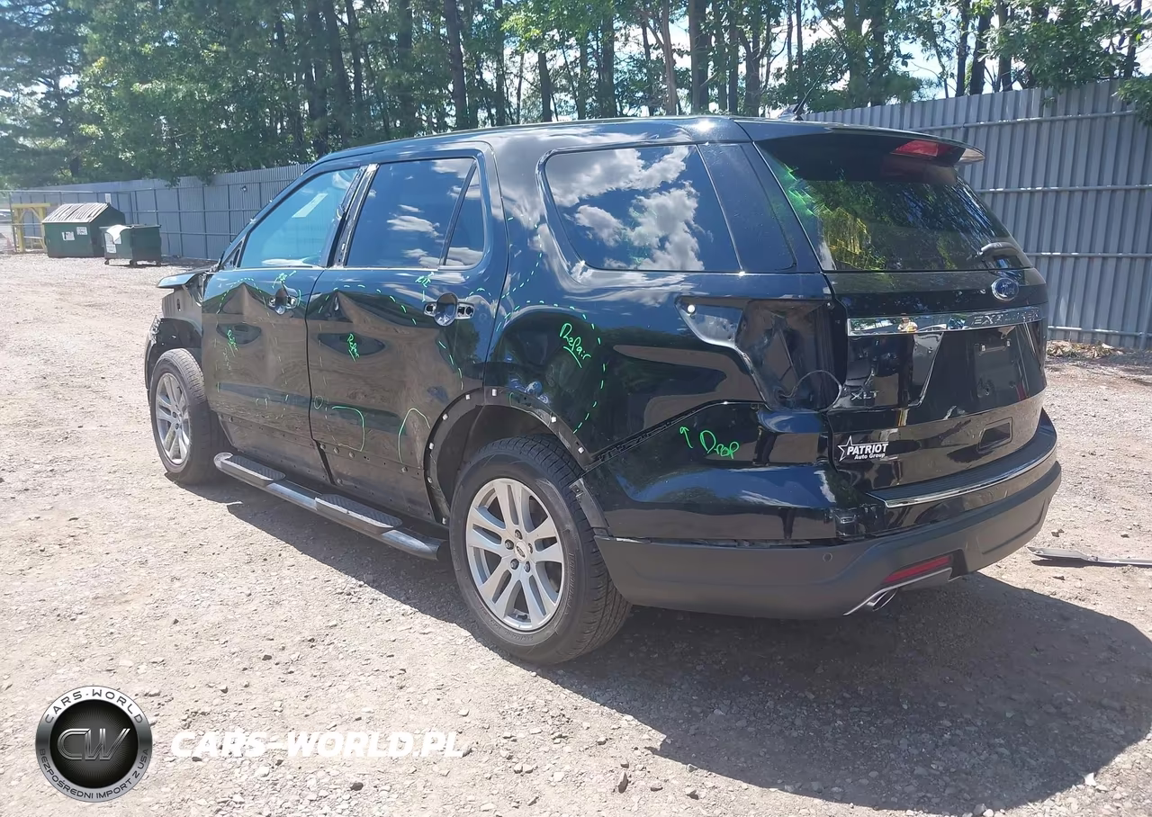 2018 Ford Explorer Xlt VIN:1FM5K8D80JGB16608 - 3