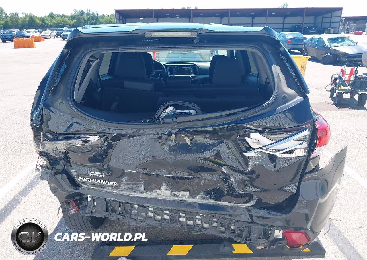2018 Toyota Highlander Le VIN:5TDZARFH2JS032873 - 16