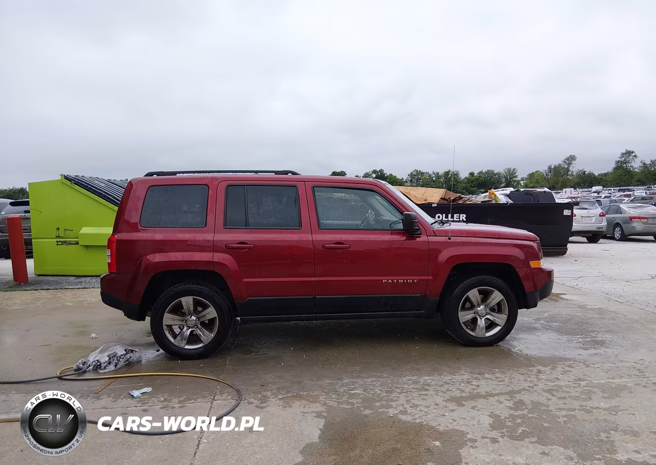 2016 Jeep Patriot Latitude VIN:1C4NJRFB6GD702536 - 13