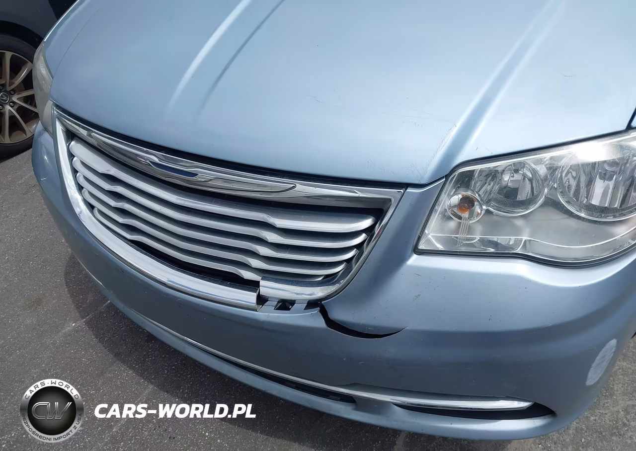 2013 Chrysler Town & Country Touring-L VIN:2C4RC1CG4DR509419 - 6