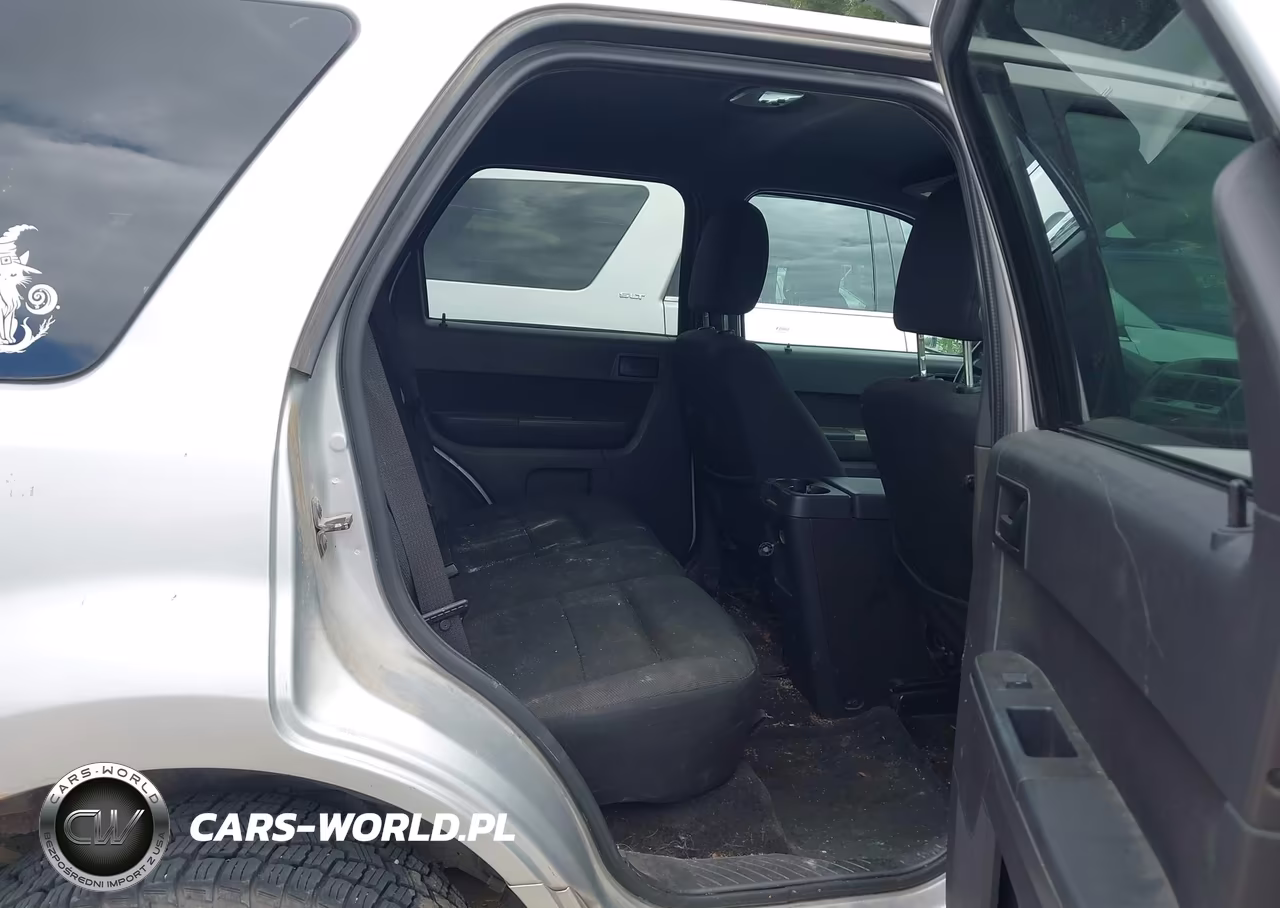 2009 Ford Escape Xlt VIN:1FMCU03709KA64692 - 8
