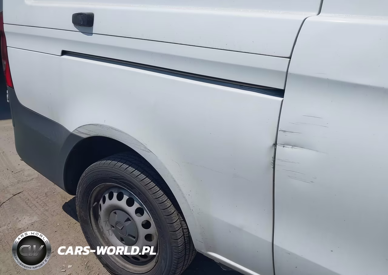 2018 Mercedes-Benz Metris VIN:WD3PG3EA8J3382916 - 17