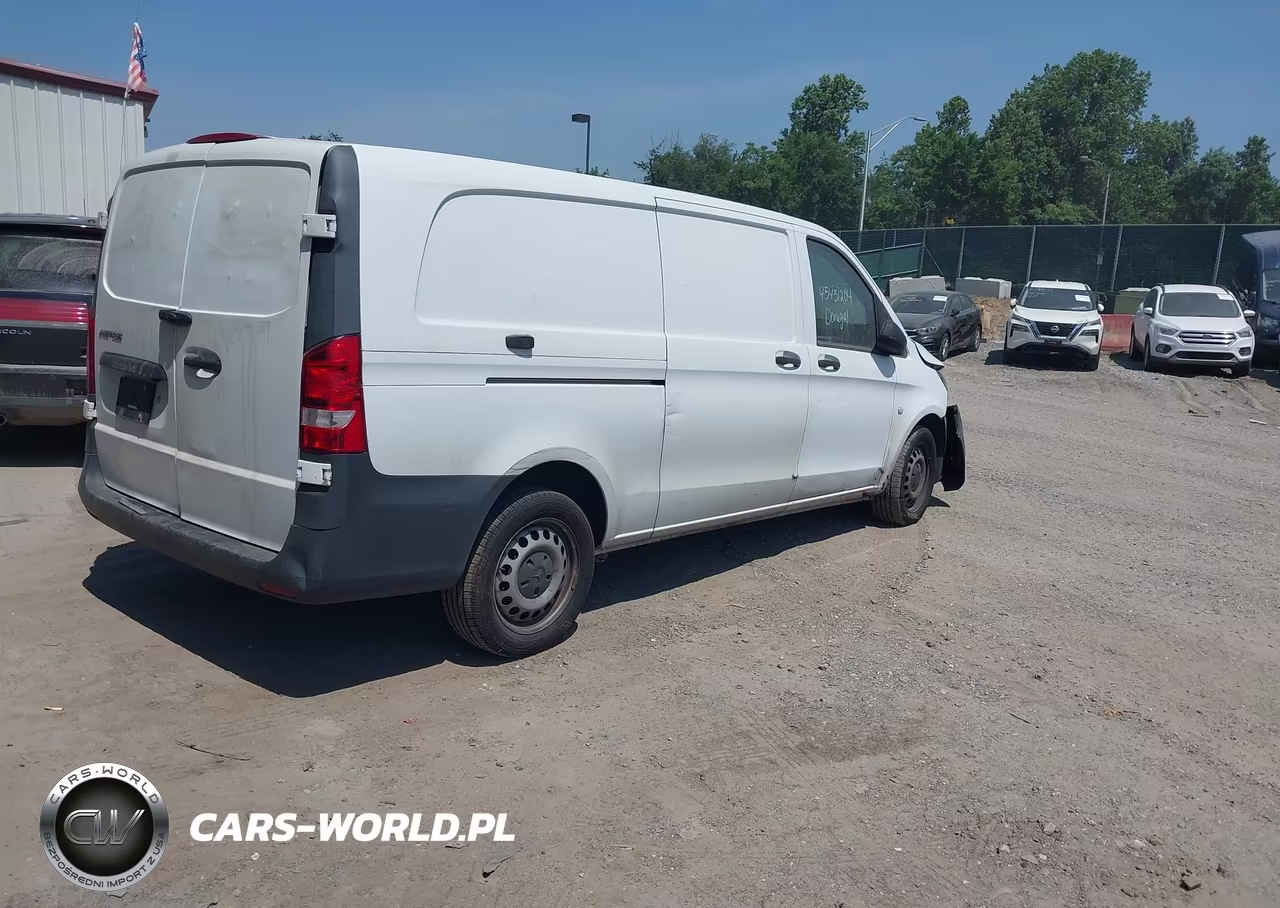 2018 Mercedes-Benz Metris VIN:WD3PG3EA8J3382916 - 4