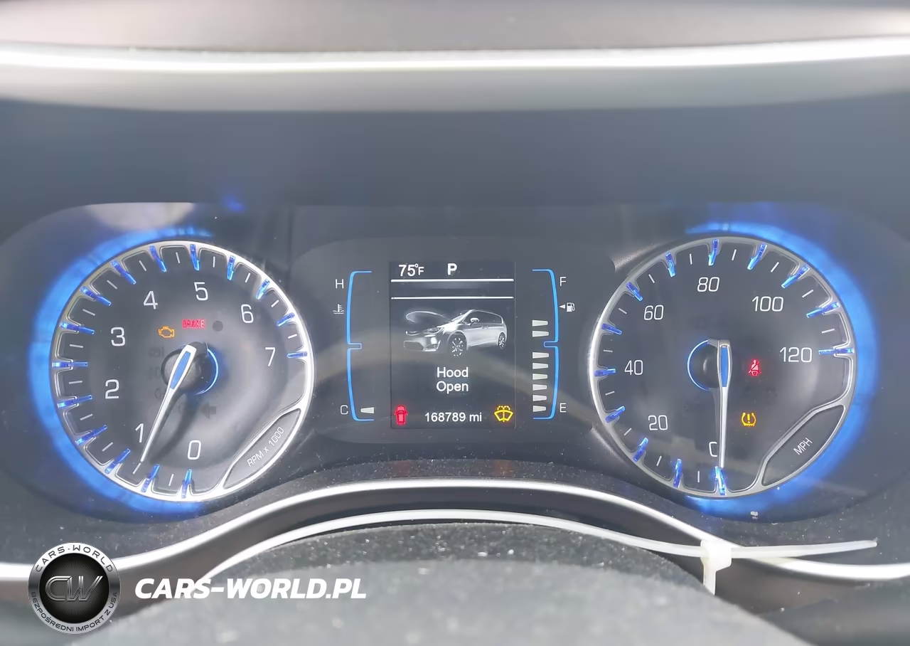 2017 Chrysler Pacifica Touring-L VIN:2C4RC1BG5HR569460 - 7