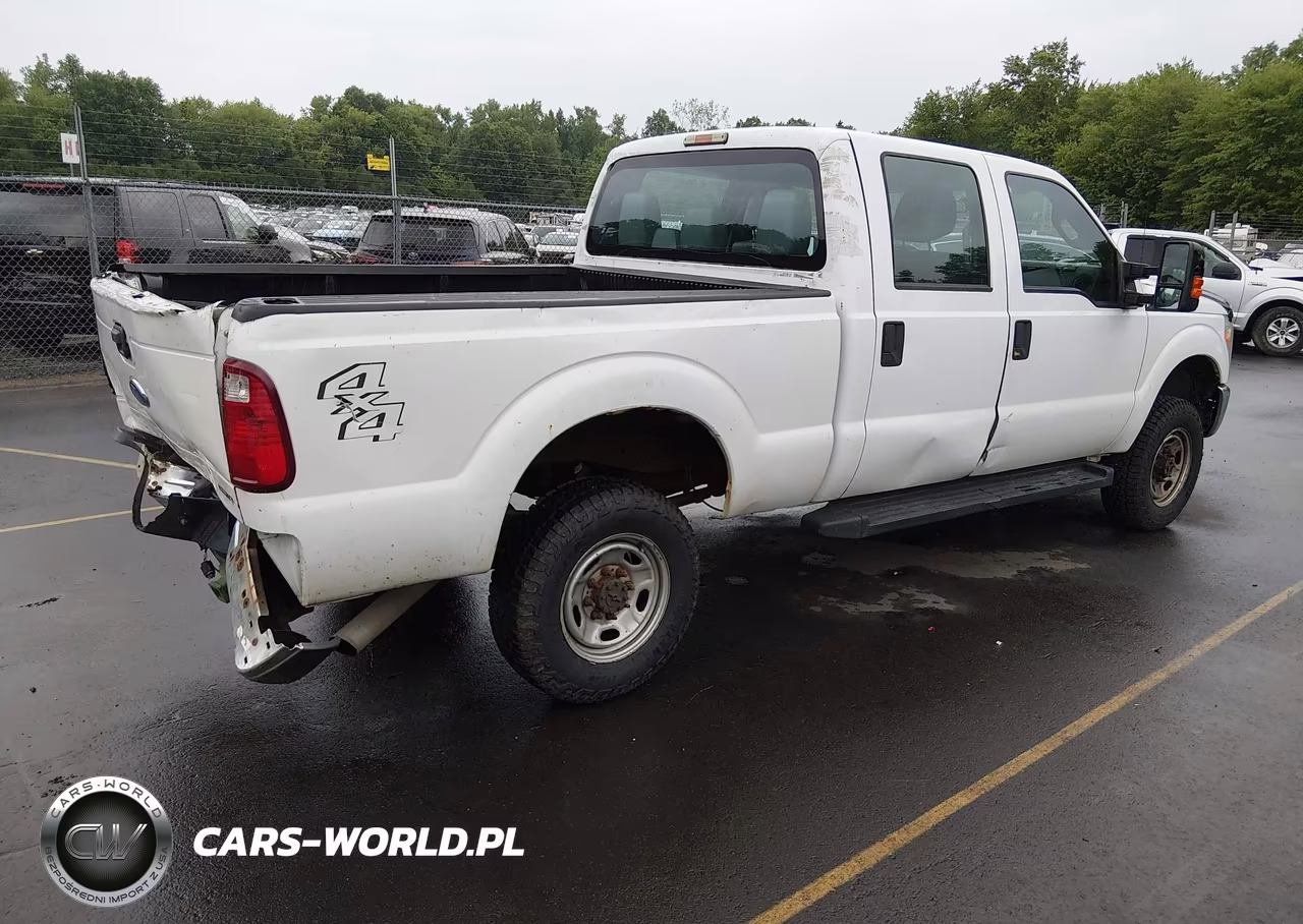 2015 Ford F-250 Lariat-Xl-Xlt VIN:1FT7W2B62FEC94765 - 4