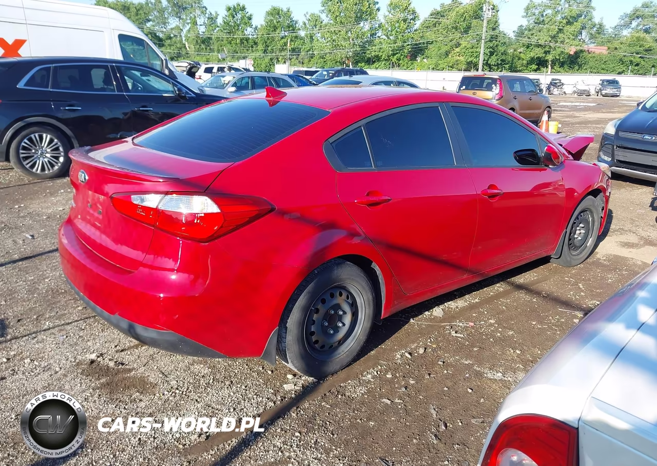 2016 Kia Forte Lx VIN:KNAFK4A62G5567979 - 4
