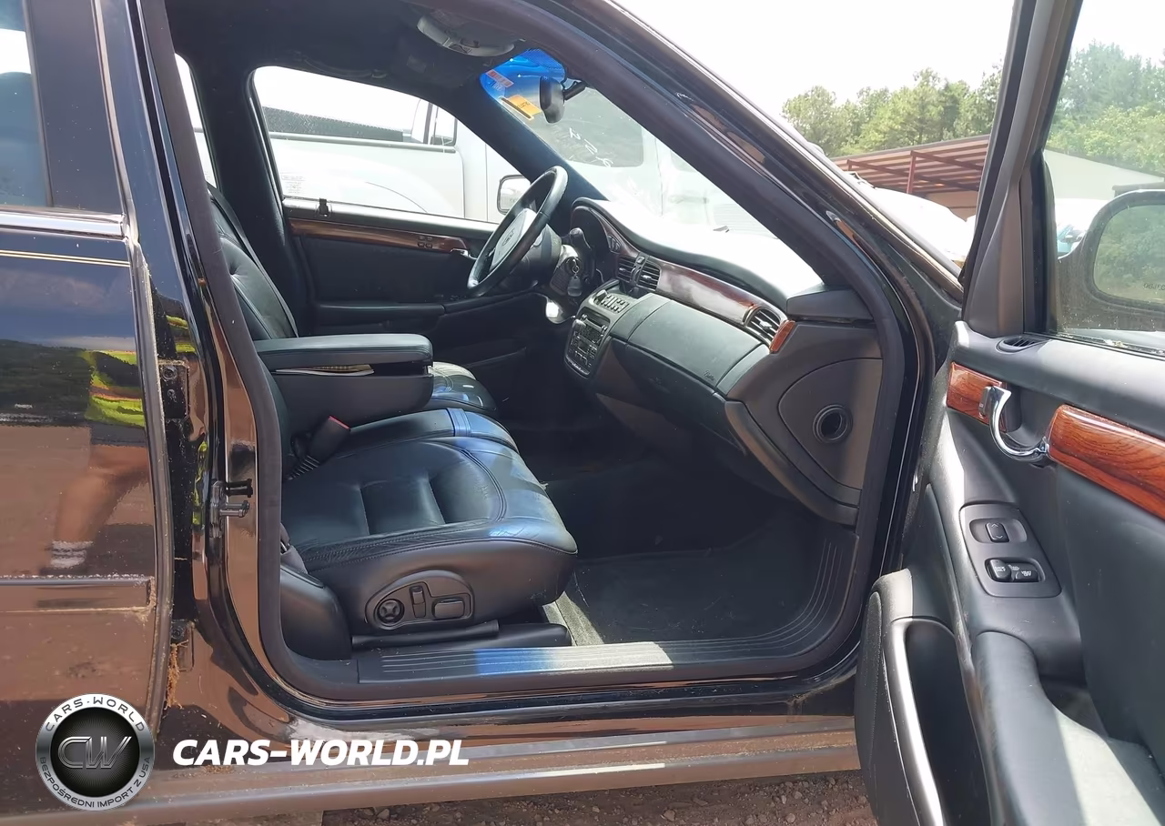 2000 Cadillac Deville Standard VIN:1G6KD54Y0YU174801 - 5