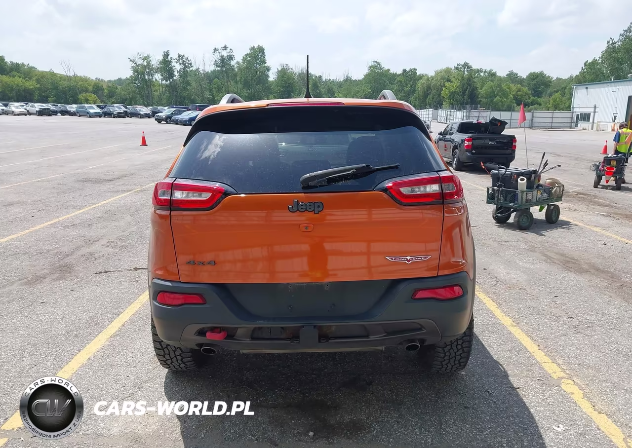 2016 Jeep Cherokee Trailhawk VIN:1C4PJMBS4GW155627 - 16