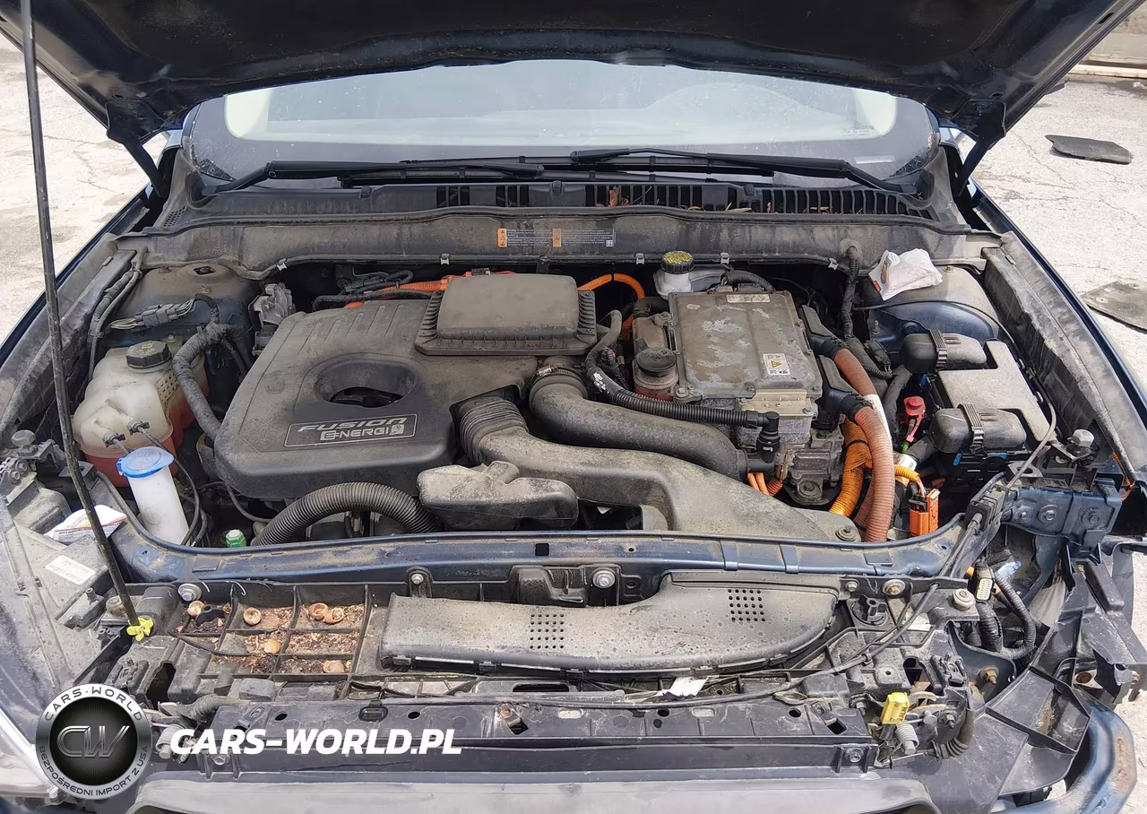 2018 Ford Fusion Energi Se Luxury VIN:3FA6P0PU4JR105873 - 10