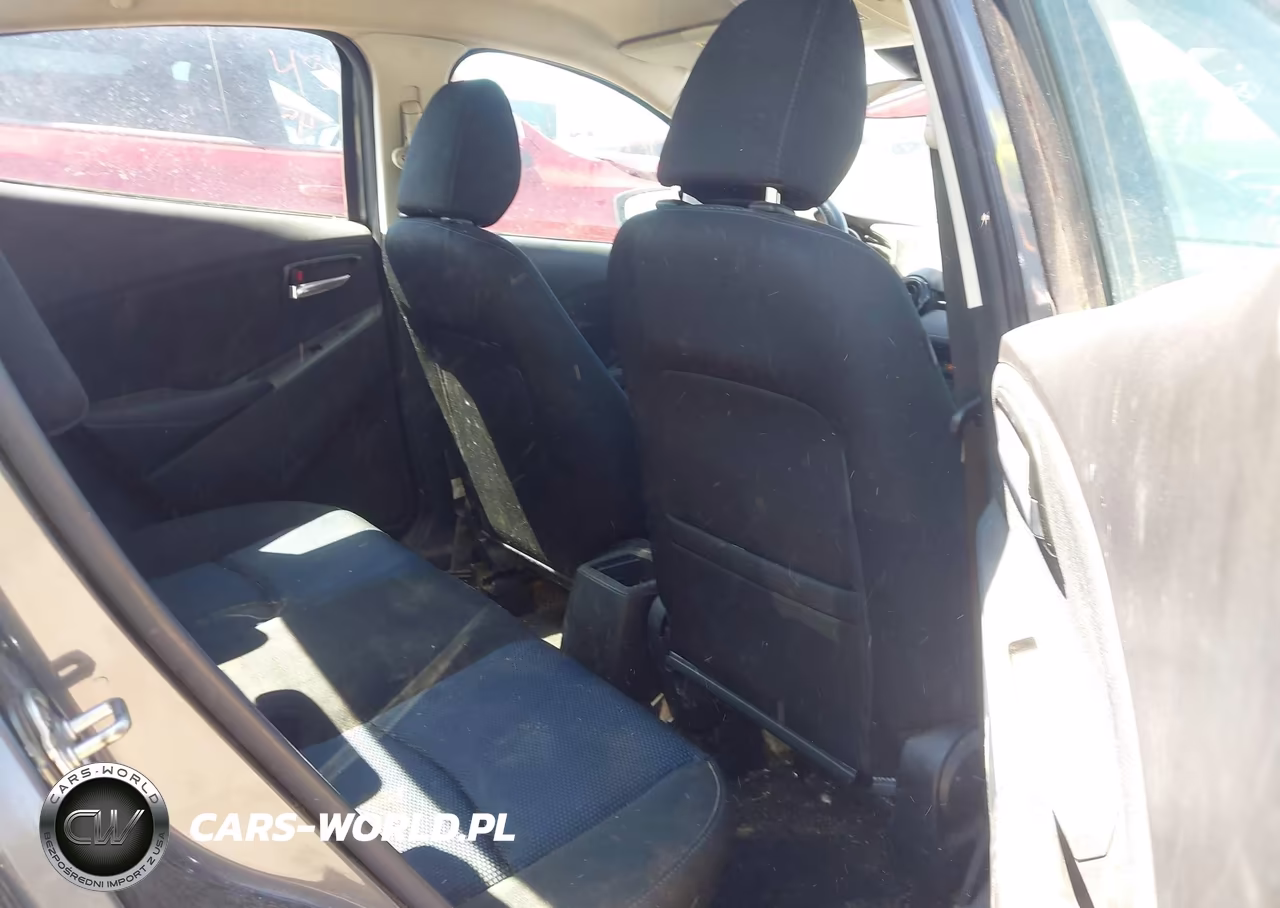 2017 Toyota Yaris Ia VIN:3MYDLBYVXHY155405 - 8