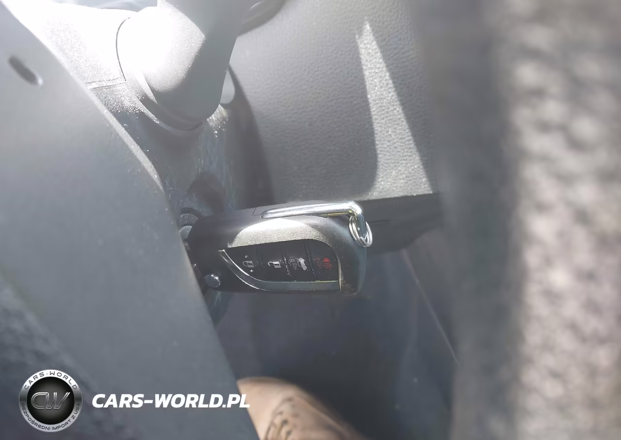 2023 Toyota Corolla Le VIN:5YFB4MDE2PP076197 - 11