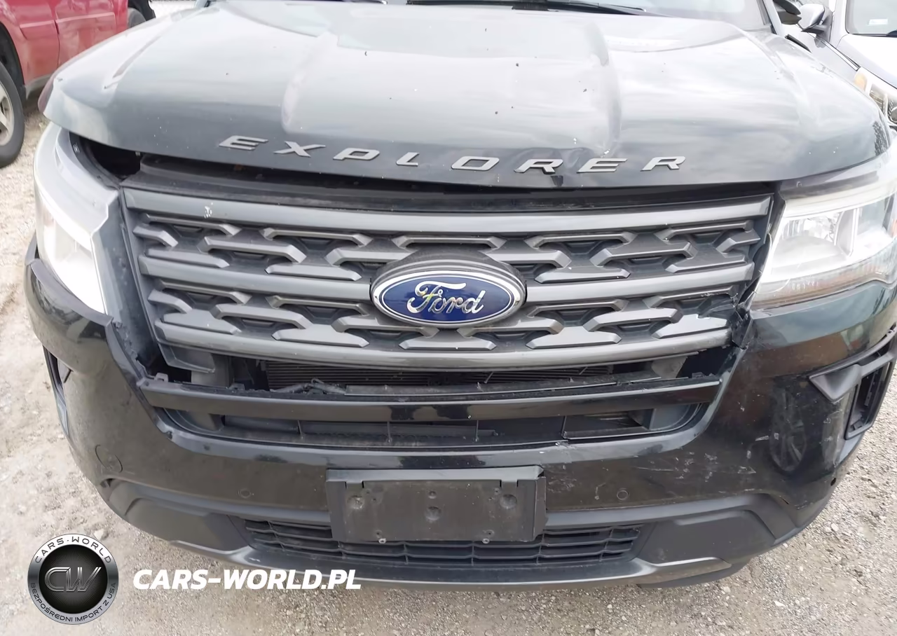 2018 Ford Explorer Xlt VIN:1FM5K8D82JGC65358 - 6