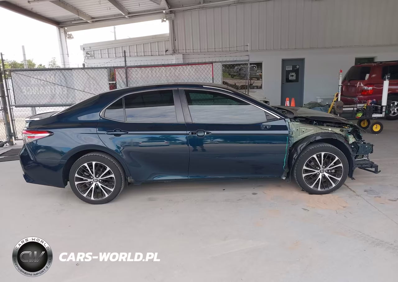2018 Toyota Camry Se VIN:4T1B11HK4JU612998 - 14