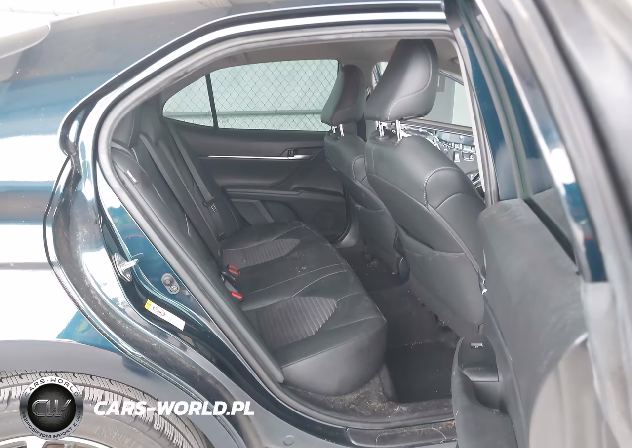 2018 Toyota Camry Se VIN:4T1B11HK4JU612998 - 8