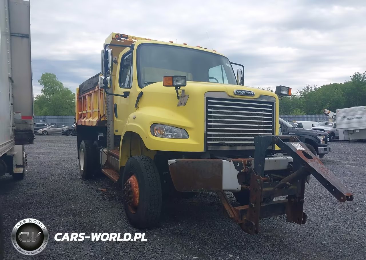 2011 Freightliner M2 106 Heavy Duty