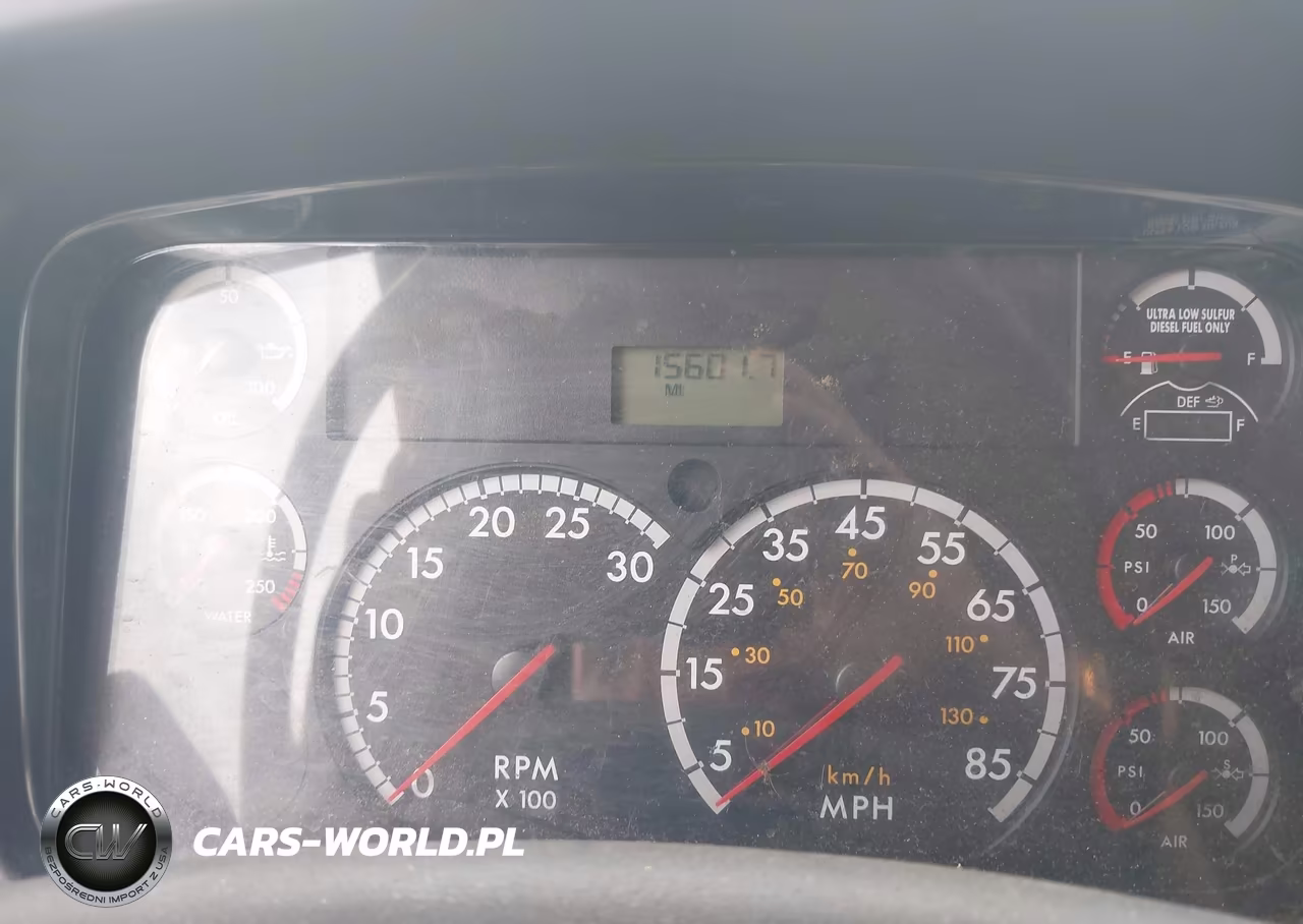 2011 Freightliner M2 106 Heavy Duty VIN:1FVDC3BS5BHAY4045 - 7