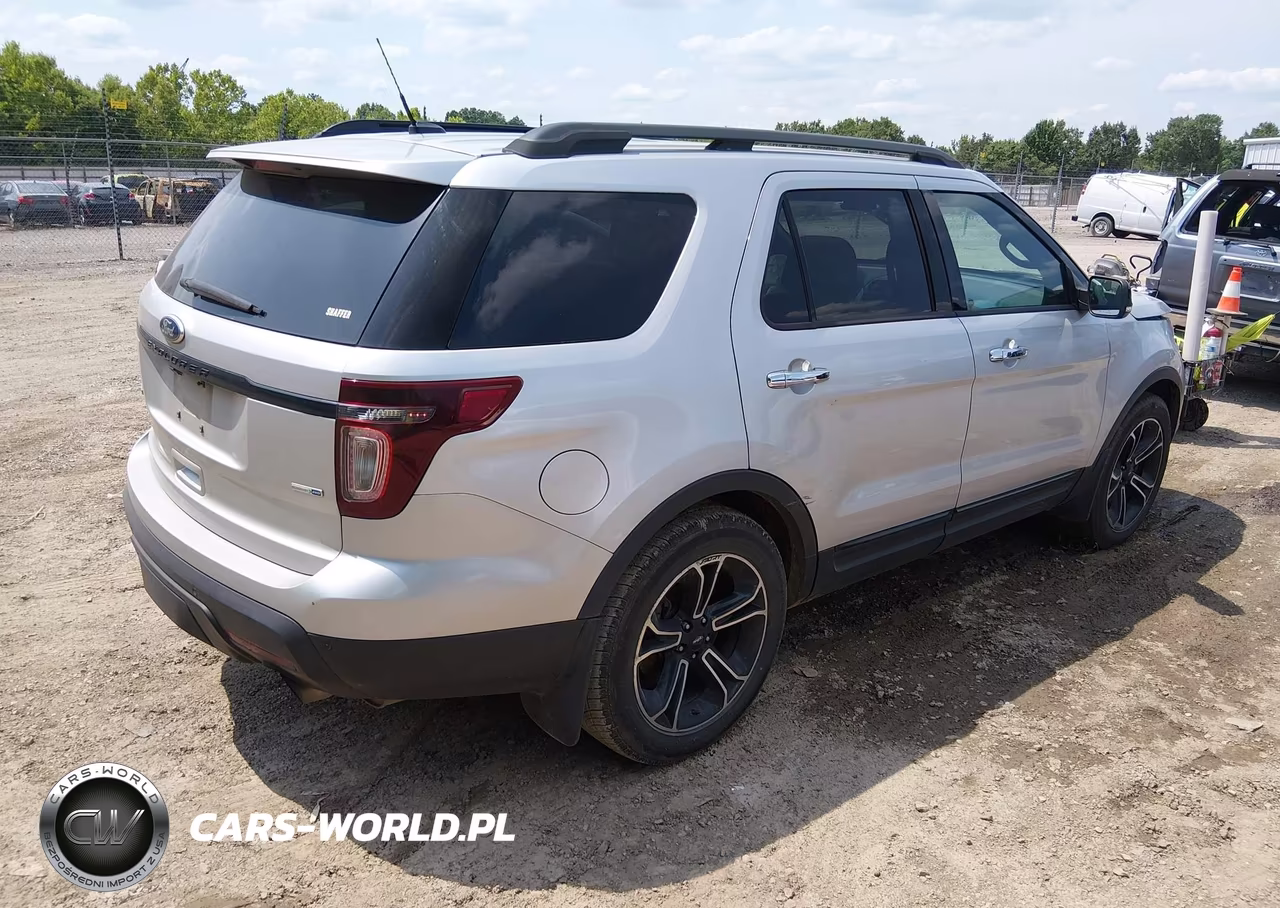 2014 Ford Explorer Sport VIN:1FM5K8GT2EGA93046 - 4