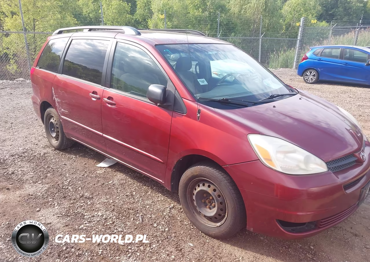 2005 Toyota Sienna Le – zdjęcie 1 z 11