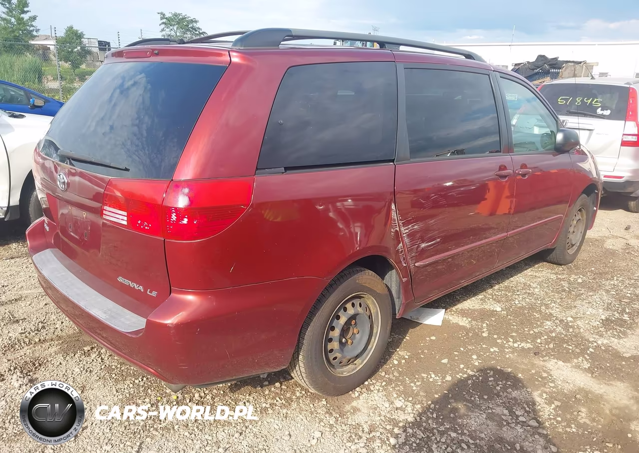 2005 Toyota Sienna Le VIN:5TDZA23C25S241424 - 4