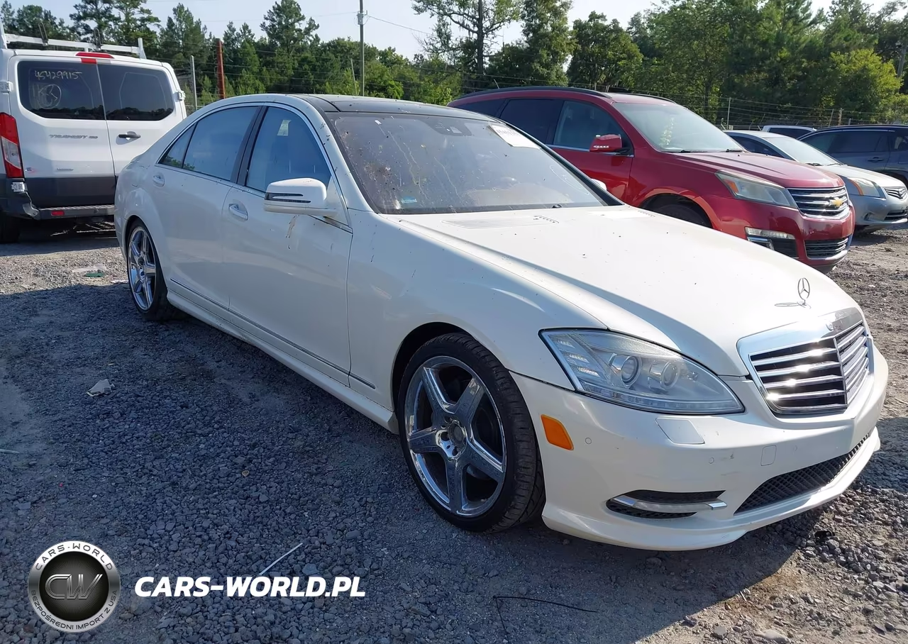 2010 Mercedes-Benz S 550